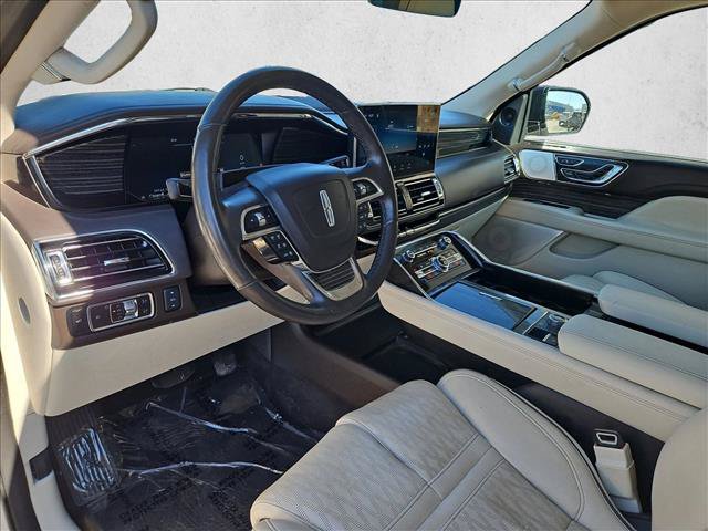 Used 2024 Lincoln Navigator L Black Label AWD/4WD image 11