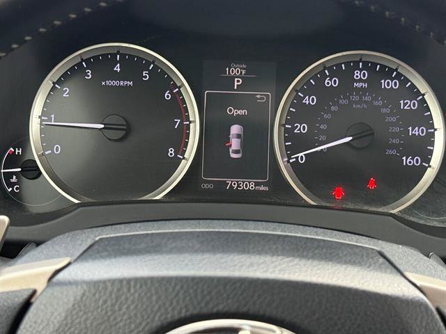Used 2016 Lexus IS 200t RWD image 16