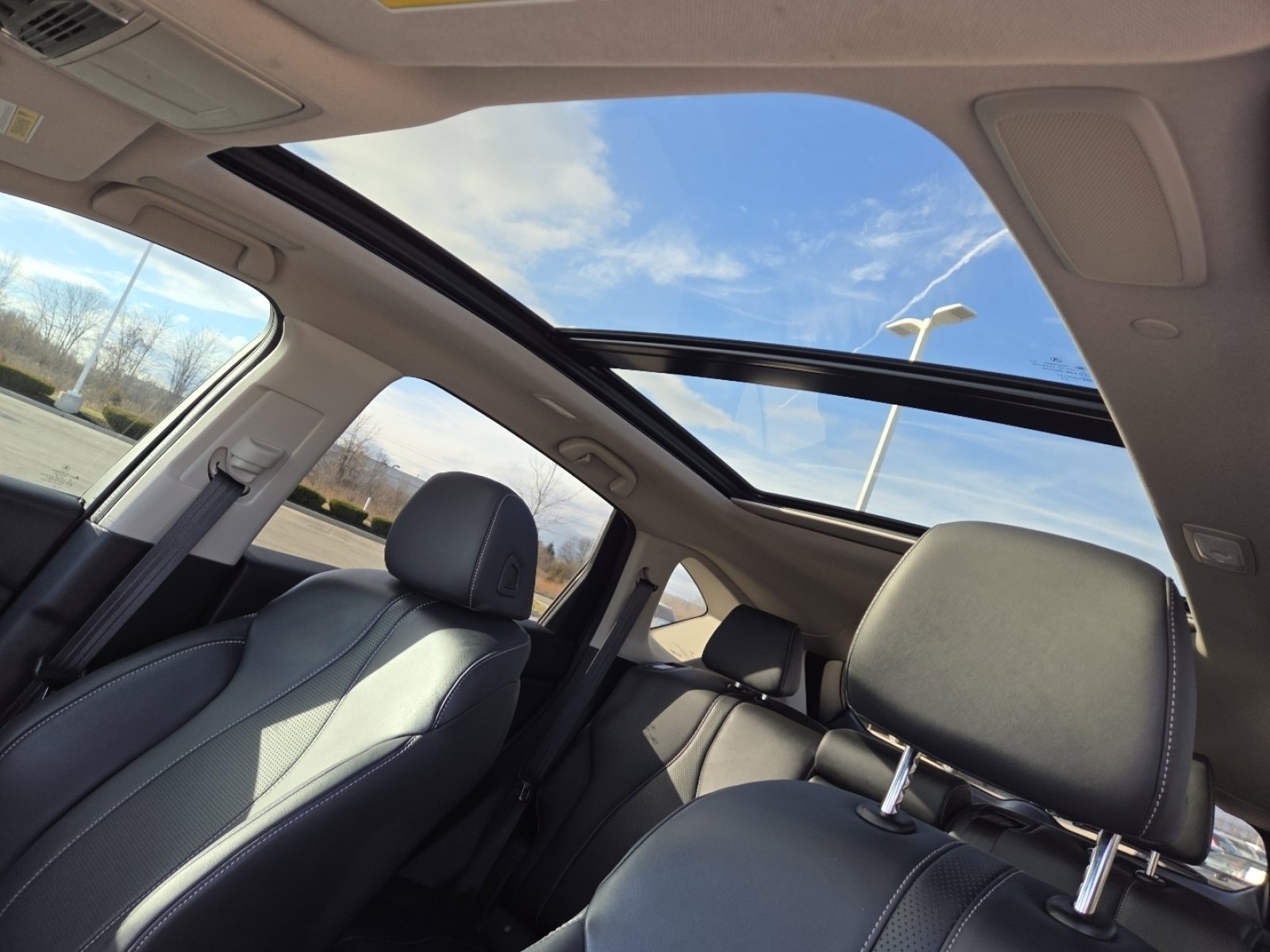 Used 2023 Acura RDX w/Technology Package image 4