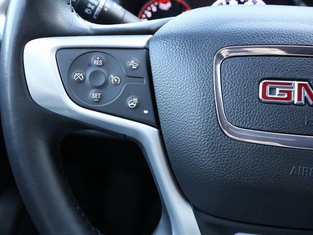 Certified 2022 GMC Acadia SLT w/ Technology Package image 39