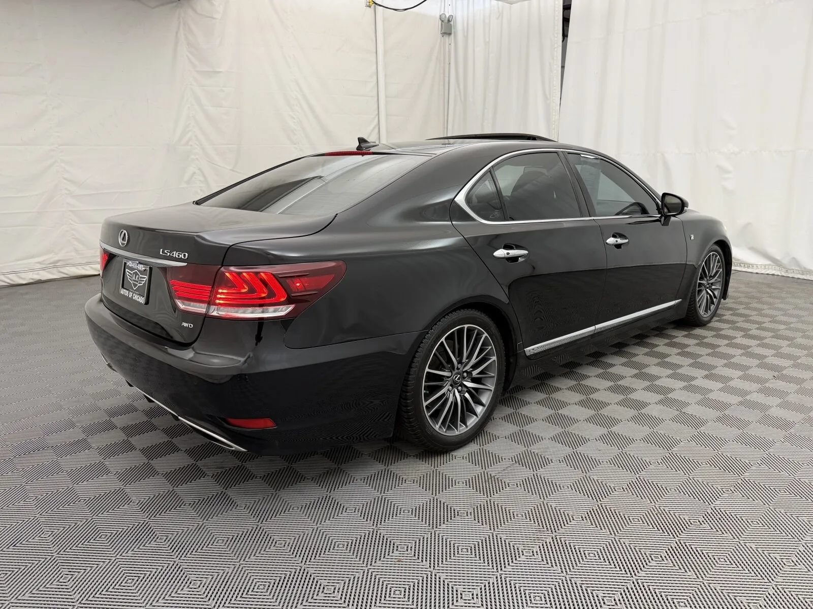 Used 2013 Lexus LS 460 AWD w/ F-Sport Pkg image 5