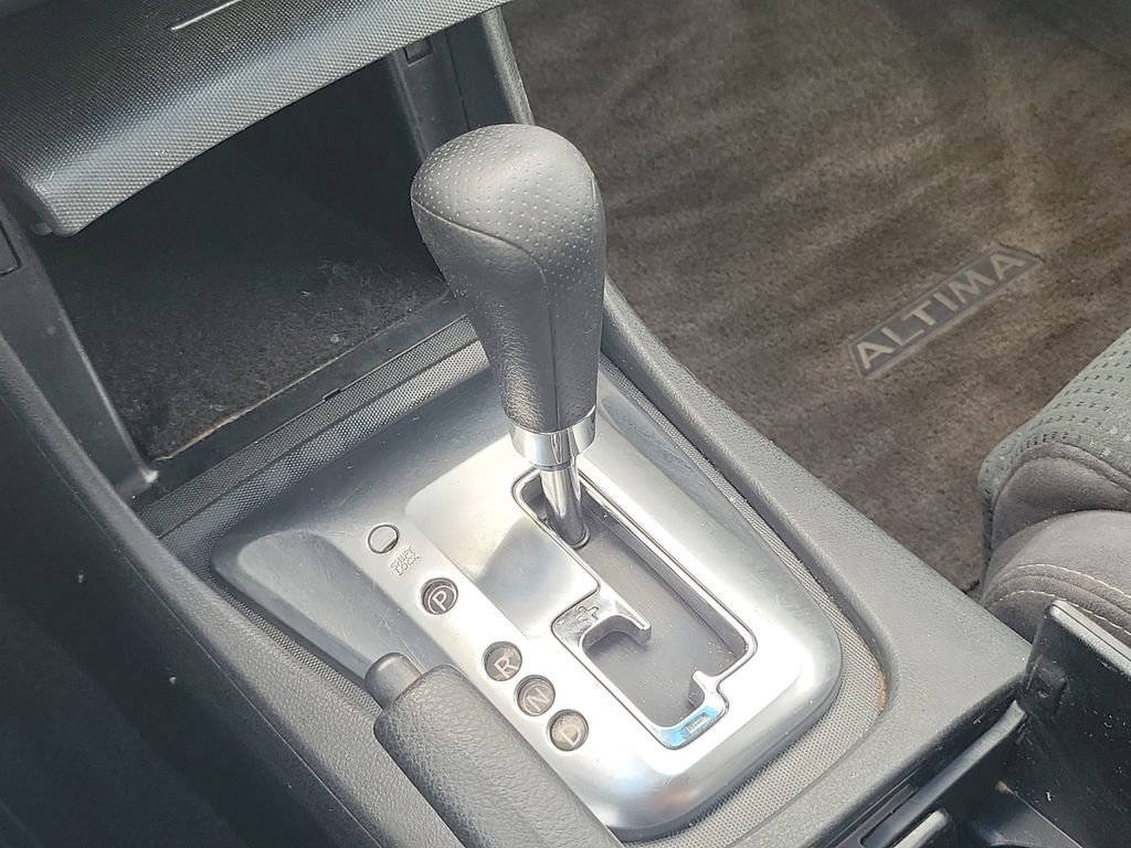 Used 2010 Nissan Altima 2.5 S w/ Convenience Pkg image 19
