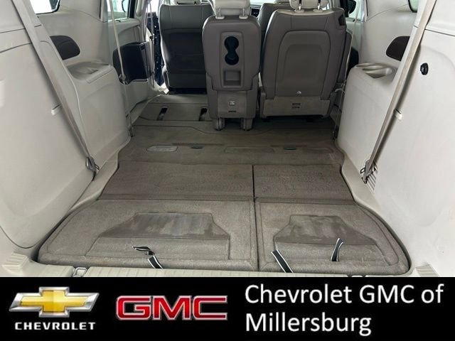 Used 2017 Chrysler Pacifica Touring-L image 30