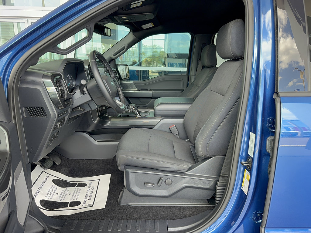 Certified 2022 Ford F150 XLT w/ Equipment Group 302A High RWD image 11