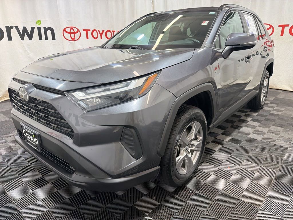 Used 2023 Toyota RAV4 XLE image 3