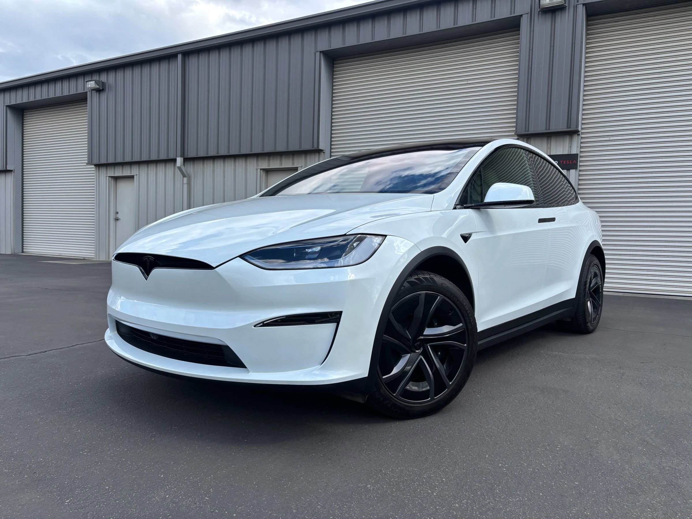 Used 2026 Tesla Model X AWD/4WD image 4