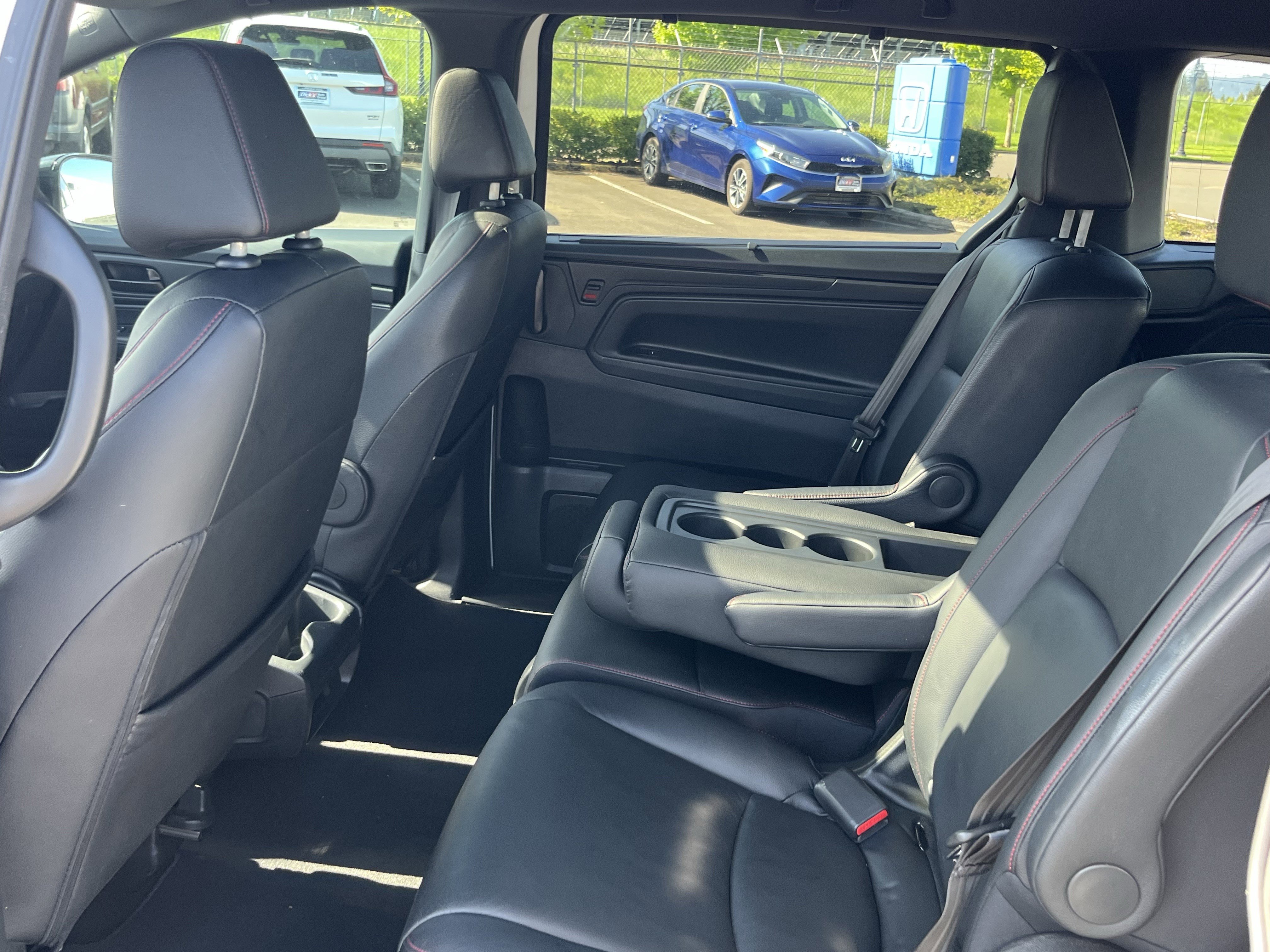 Used 2023 Honda Odyssey Sport image 13