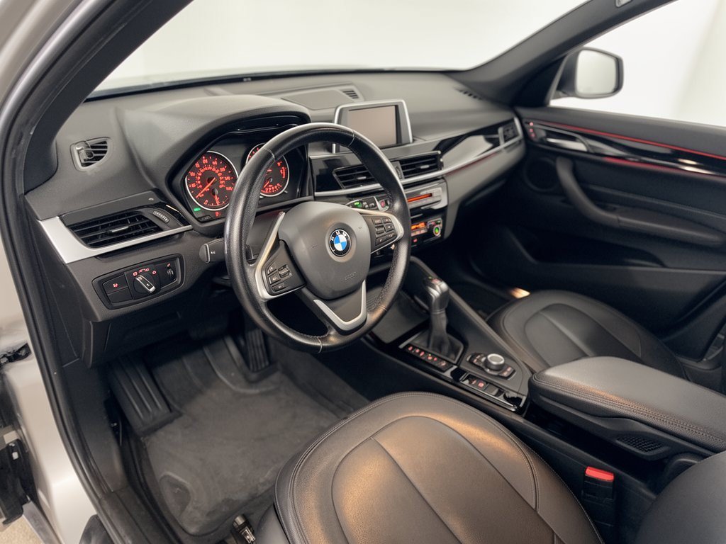 Used 2016 BMW X1 xDrive28i AWD/4WD image 4