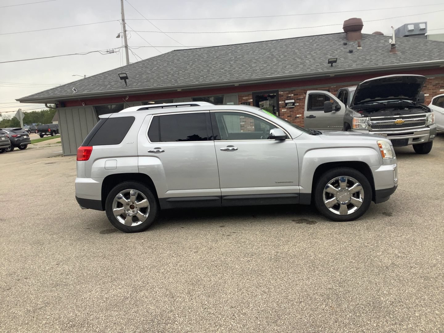 Used 2016 GMC Terrain SLT w/ Open Road Package AWD/4WD image 11