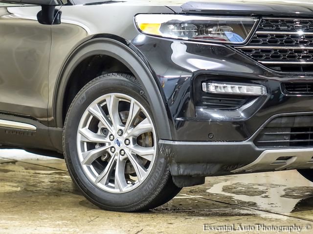 Used 2024 Ford Explorer XLT w/ Equipment Group 202A AWD/4WD image 4