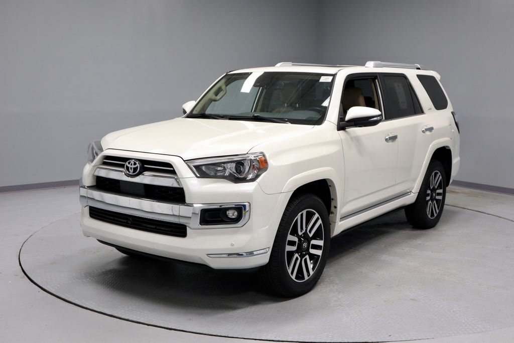 Used 2023 Toyota 4Runner Limited AWD/4WD image 7