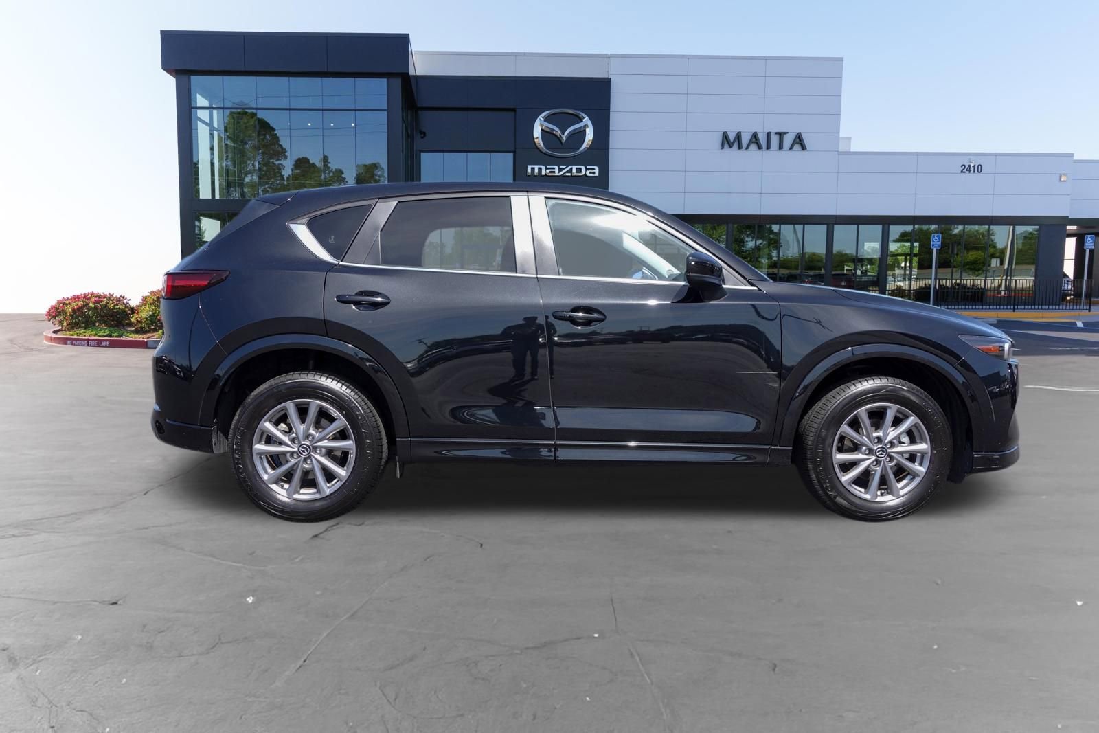 Used 2025 MAZDA CX-5 AWD 2.5 S w/ Preferred Package image 2