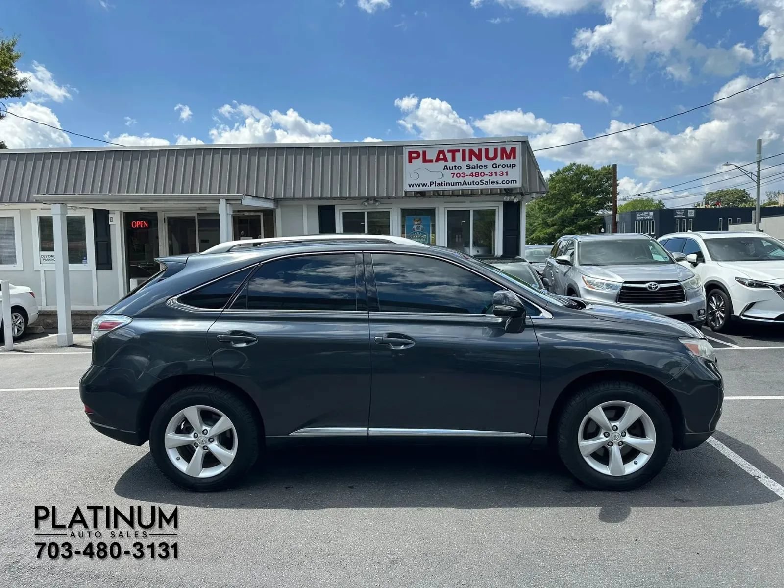 Used 2010 Lexus RX 350 AWD w/ Premium Pkg image 2