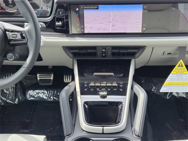 New 2025 Porsche Cayenne Turbo image 17