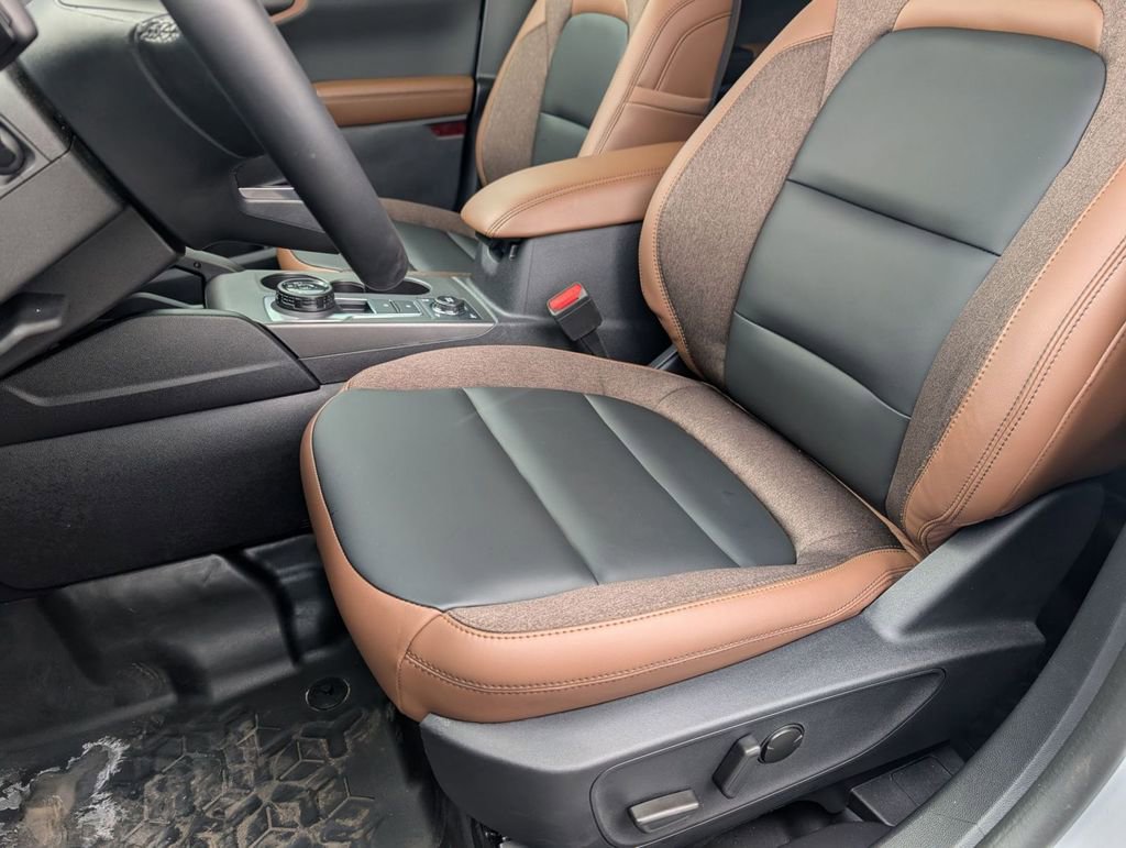 New 2025 Ford Bronco Sport Outer Banks w/ Sasquatch Outer Banks Package image 22