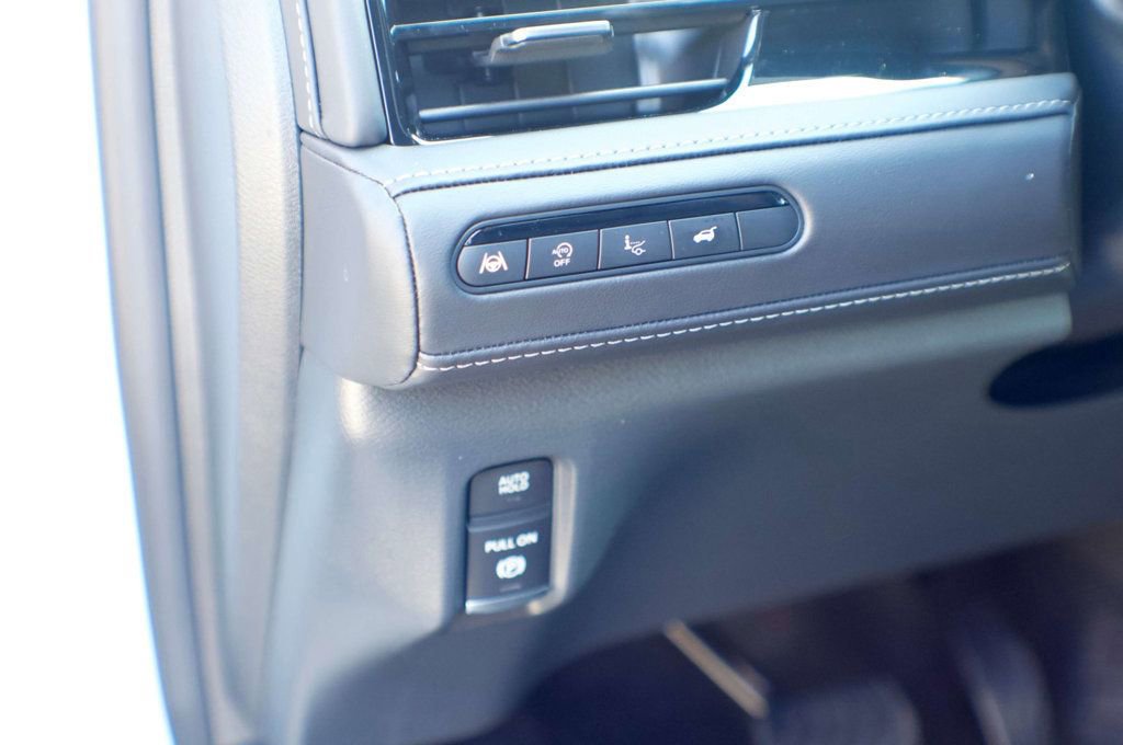 Used 2026 INFINITI QX80 Autograph w/ Premium Cargo Package image 36