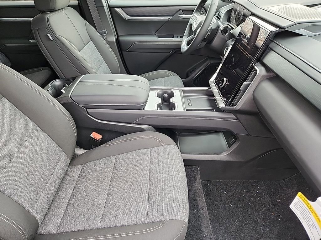 New 2025 GMC Acadia Elevation w/ Black Edition image 10