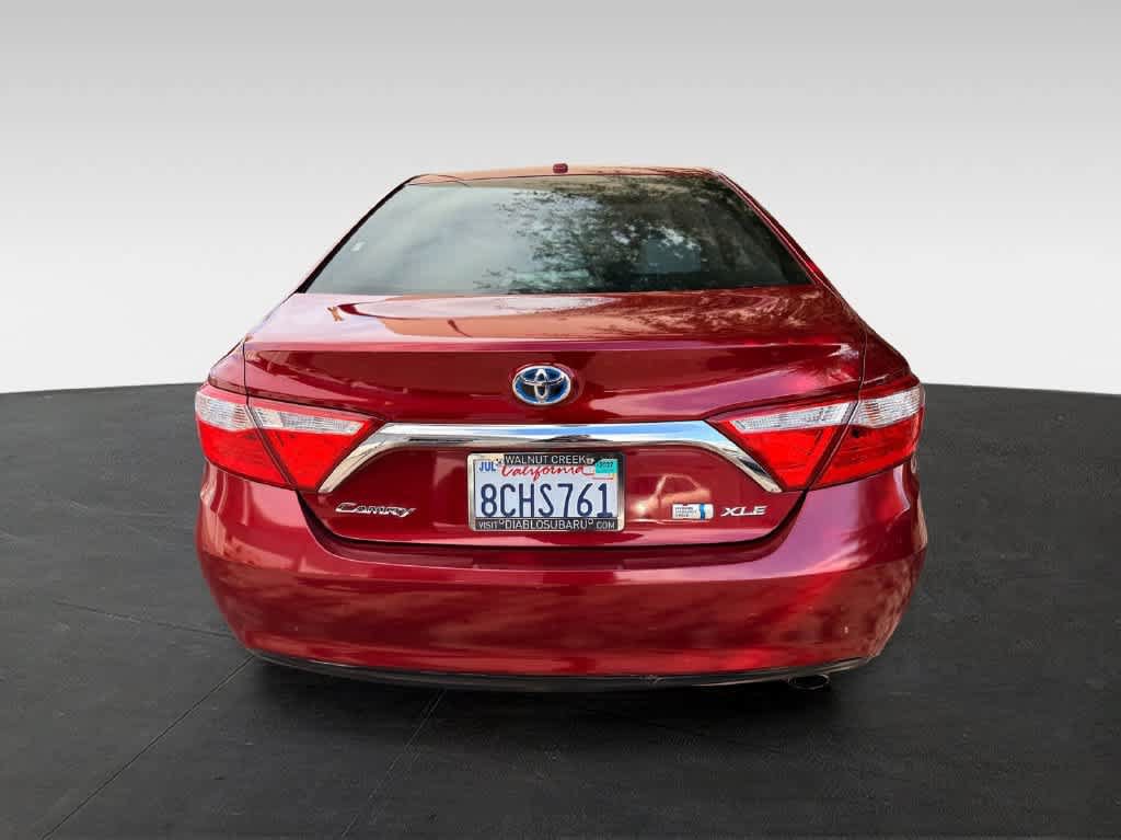 Used 2016 Toyota Camry XLE w/ Moonroof Package FWD image 5