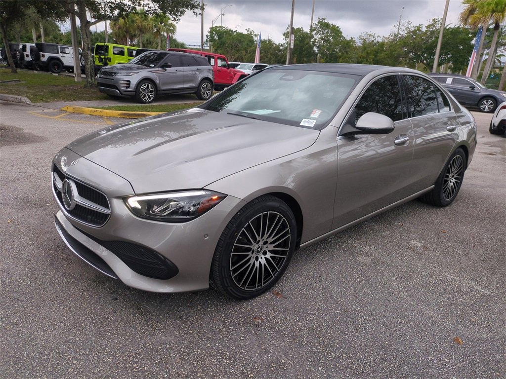Used 2022 Mercedes-Benz C 300 Sedan image 9