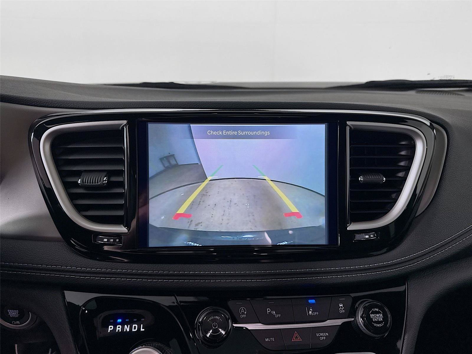 New 2027 Chrysler Pacifica Limited w/ Family Tech Group FWD image 6