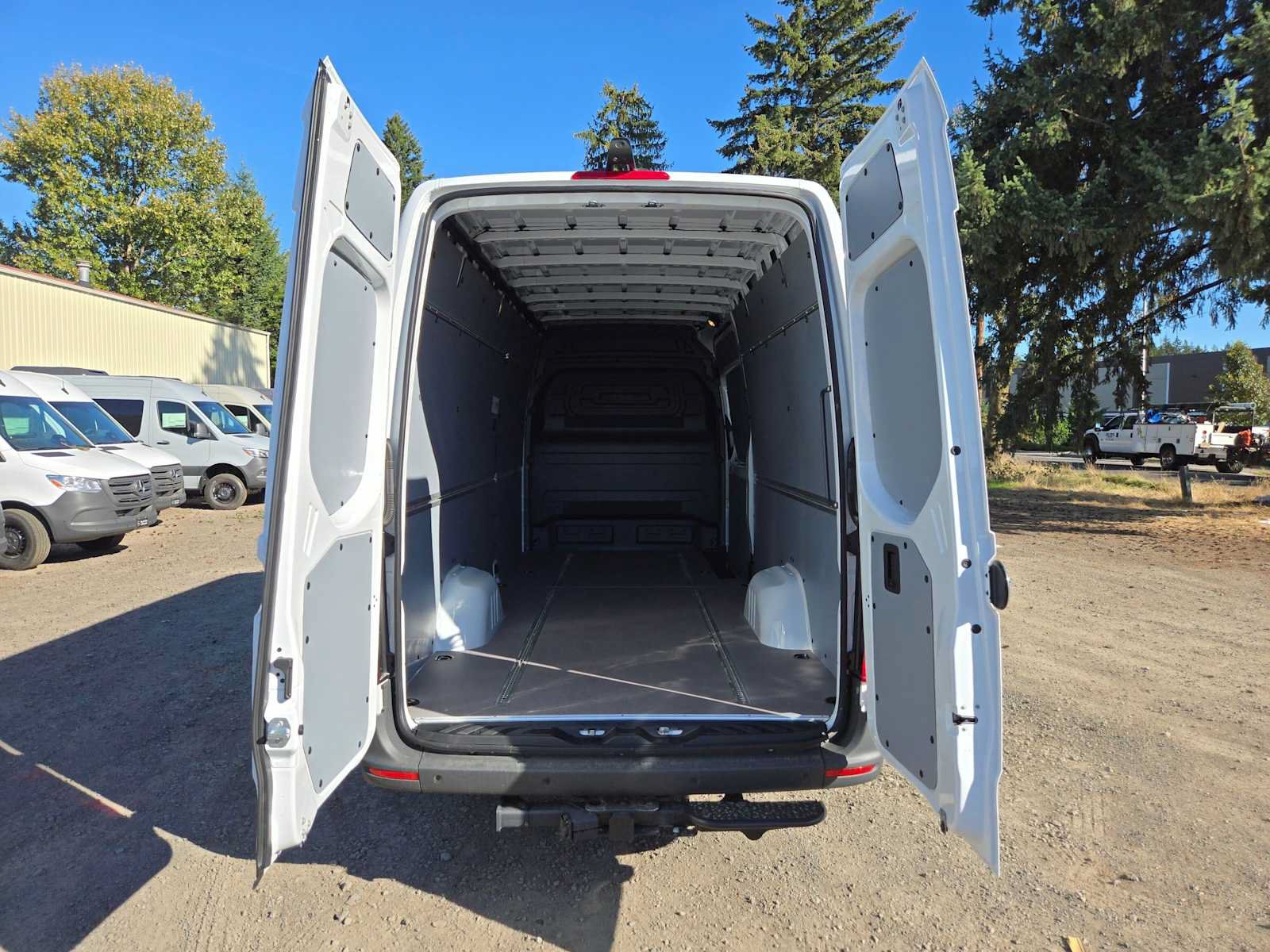 New 2026 Mercedes-Benz Sprinter 2500 image 16