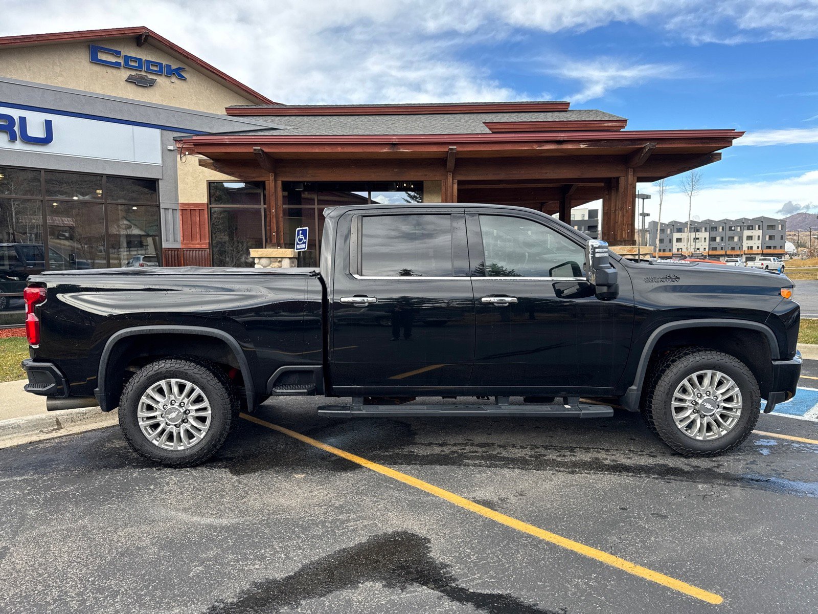 Used 2020 Chevrolet Silverado 2500 High Country w/ Z71 Off-Road Package image 11