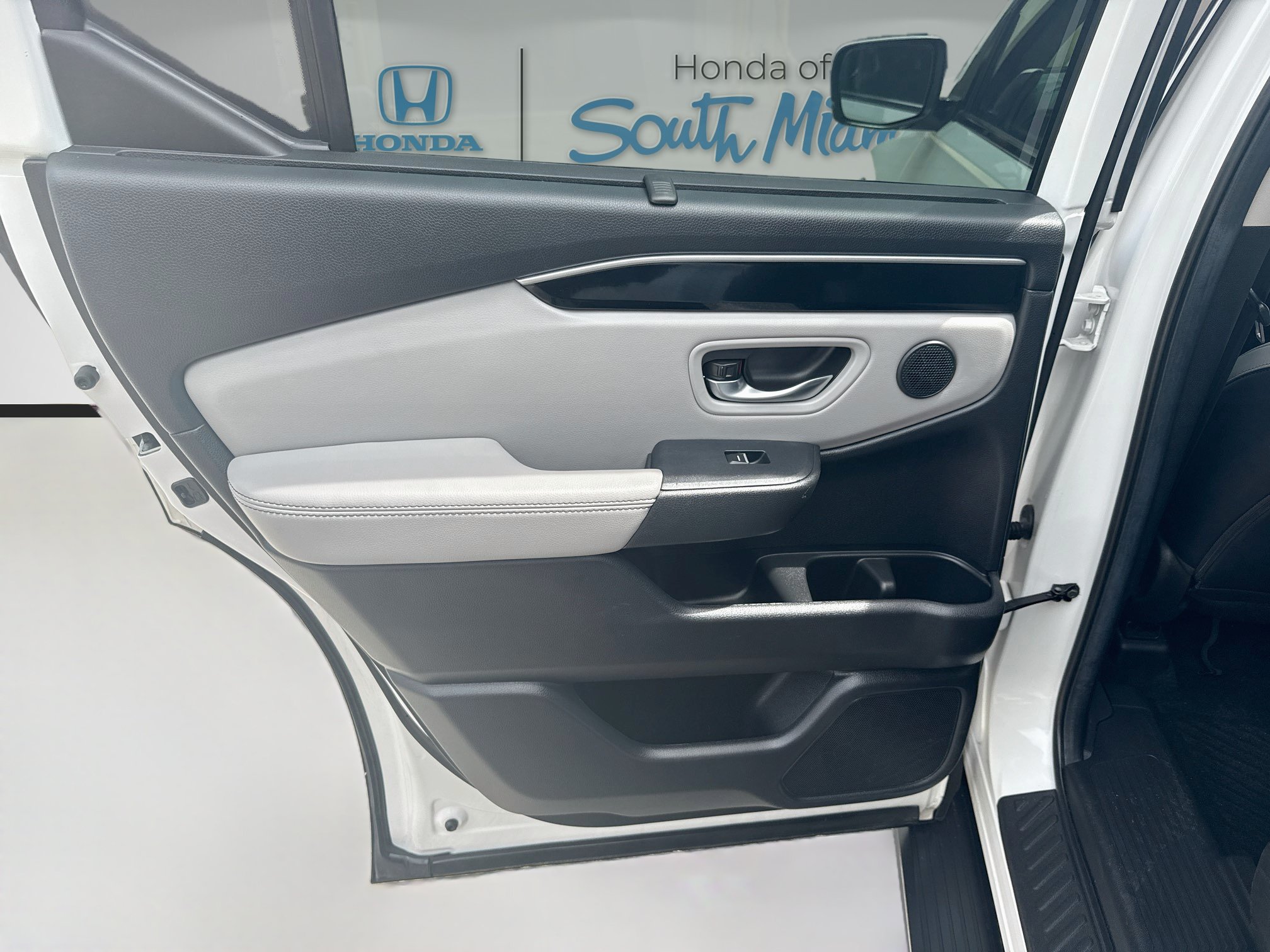 Certified 2025 Honda Pilot EX-L image 25