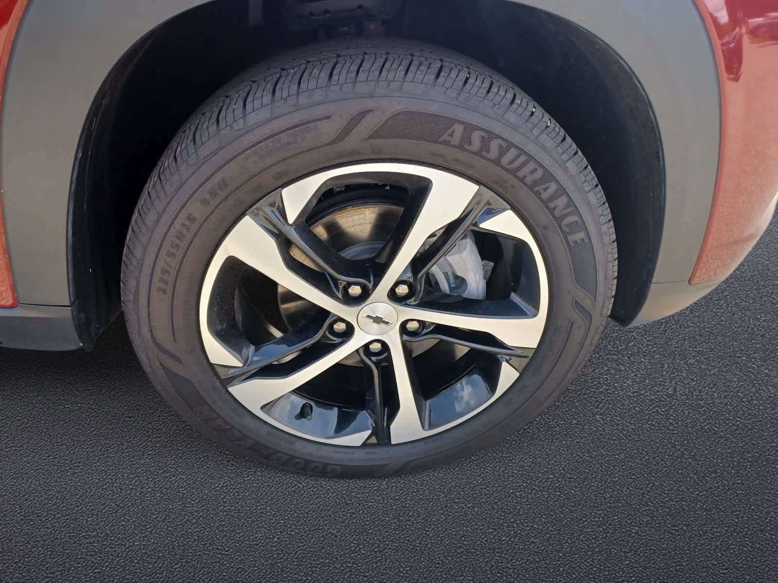 Used 2024 Chevrolet Trax RS w/ Driver Confidence Package FWD image 24