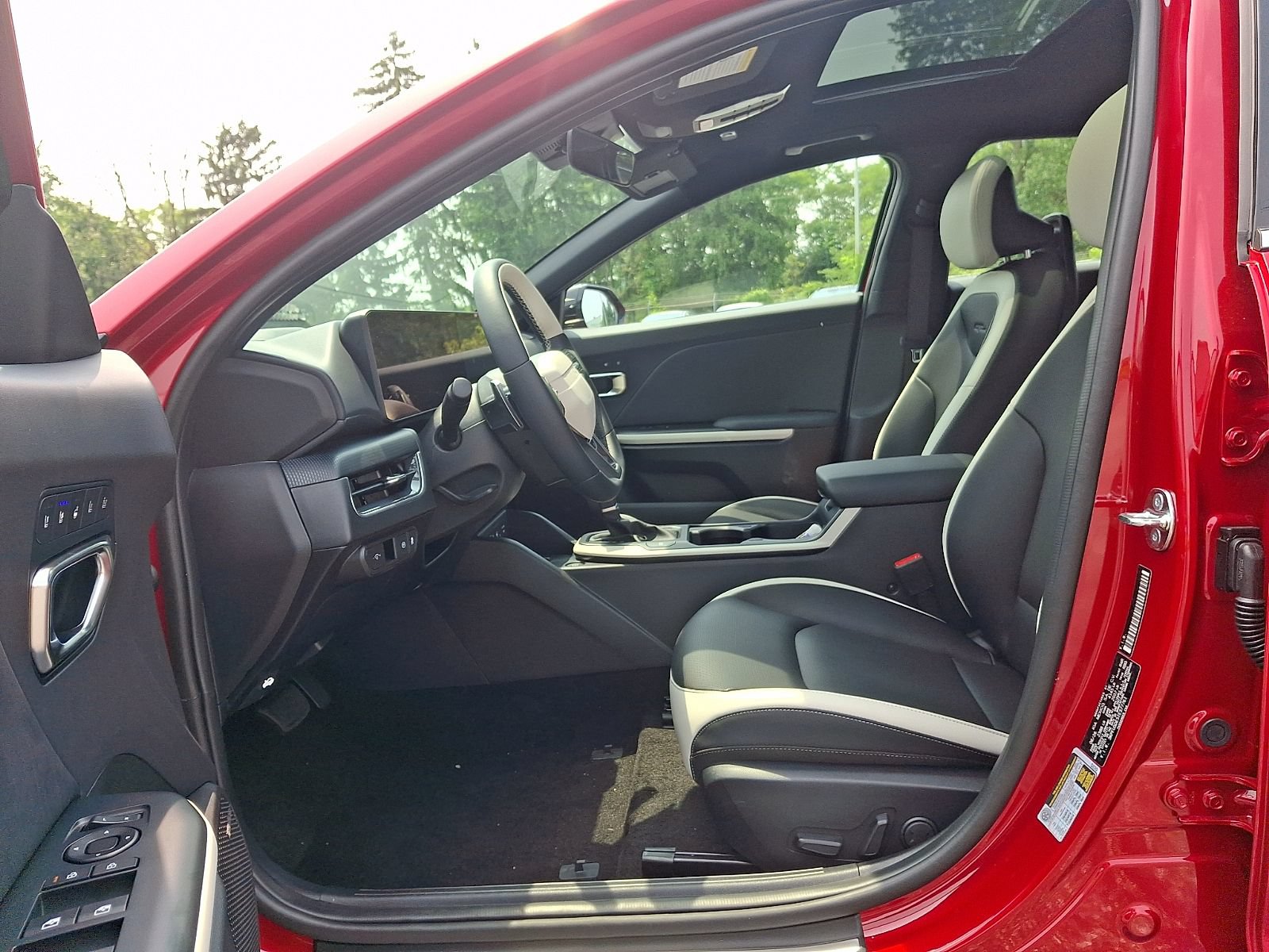 New 2026 Kia K4 GT-Line w/ GT-Line Premium Package FWD image 12