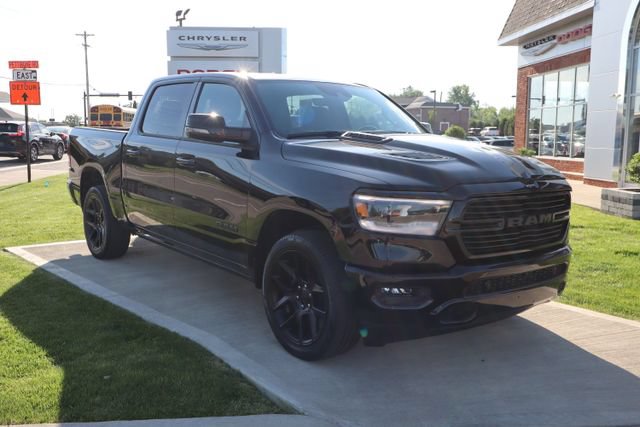 Used 2023 RAM 1500 Laramie AWD/4WD image 3