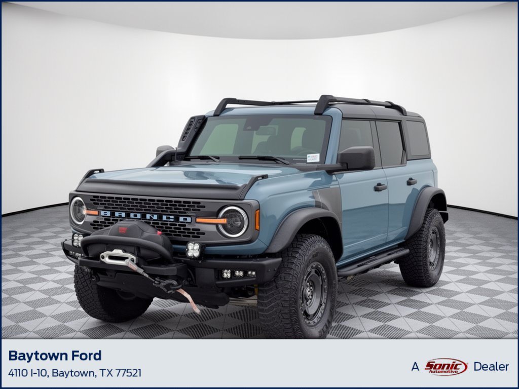 Used 2023 Ford Bronco Everglades AWD/4WD image 1