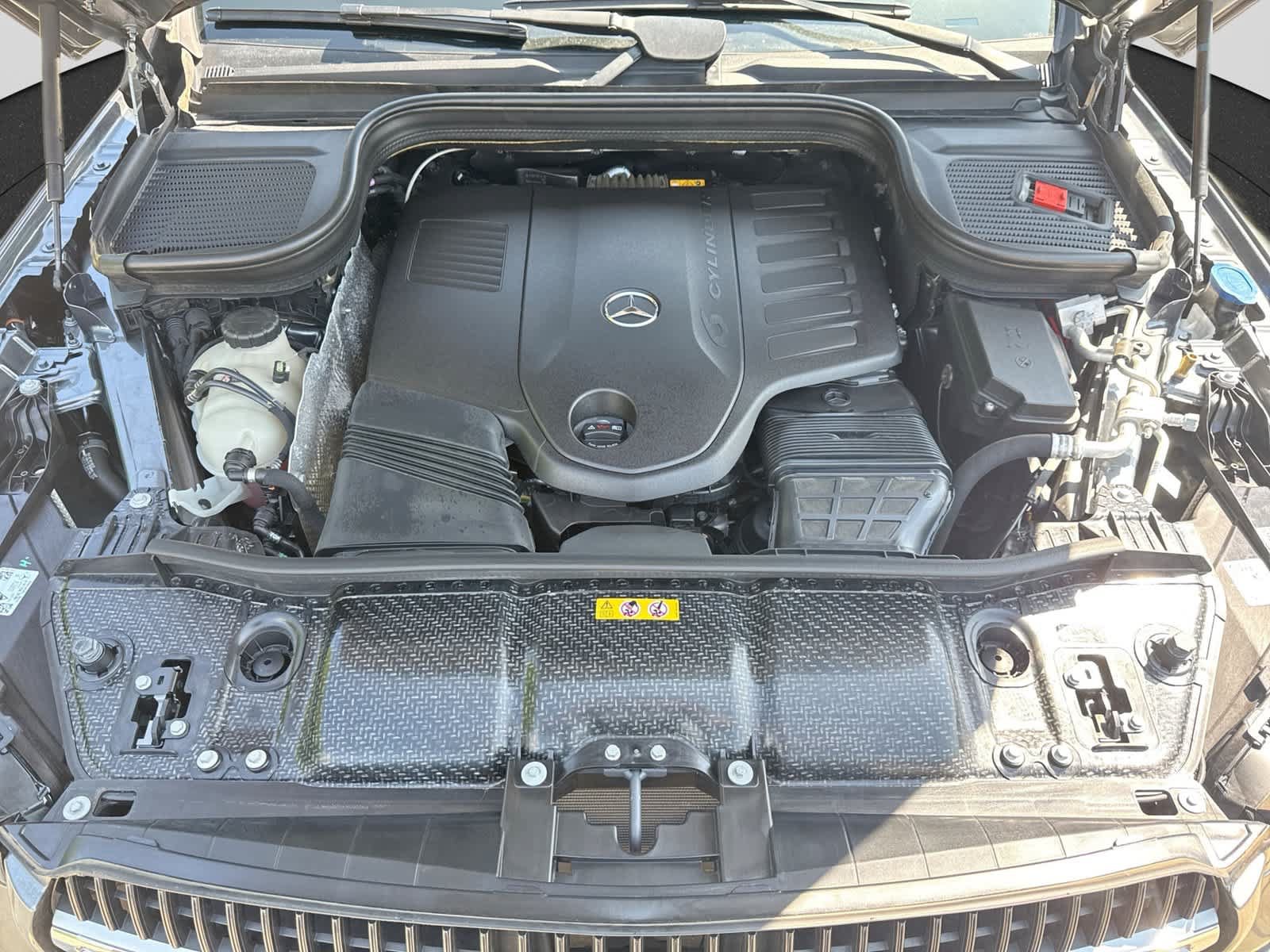 Used 2024 Mercedes-Benz GLE 450 4MATIC image 13