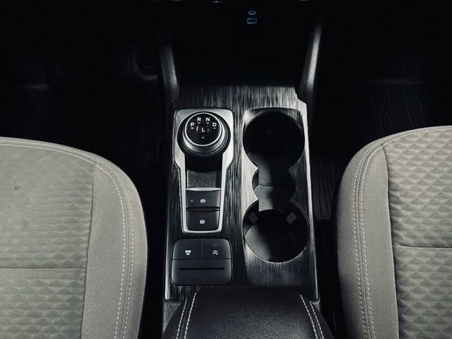 Used 2022 Ford Escape SE w/ SE Sport Appearance Package image 30