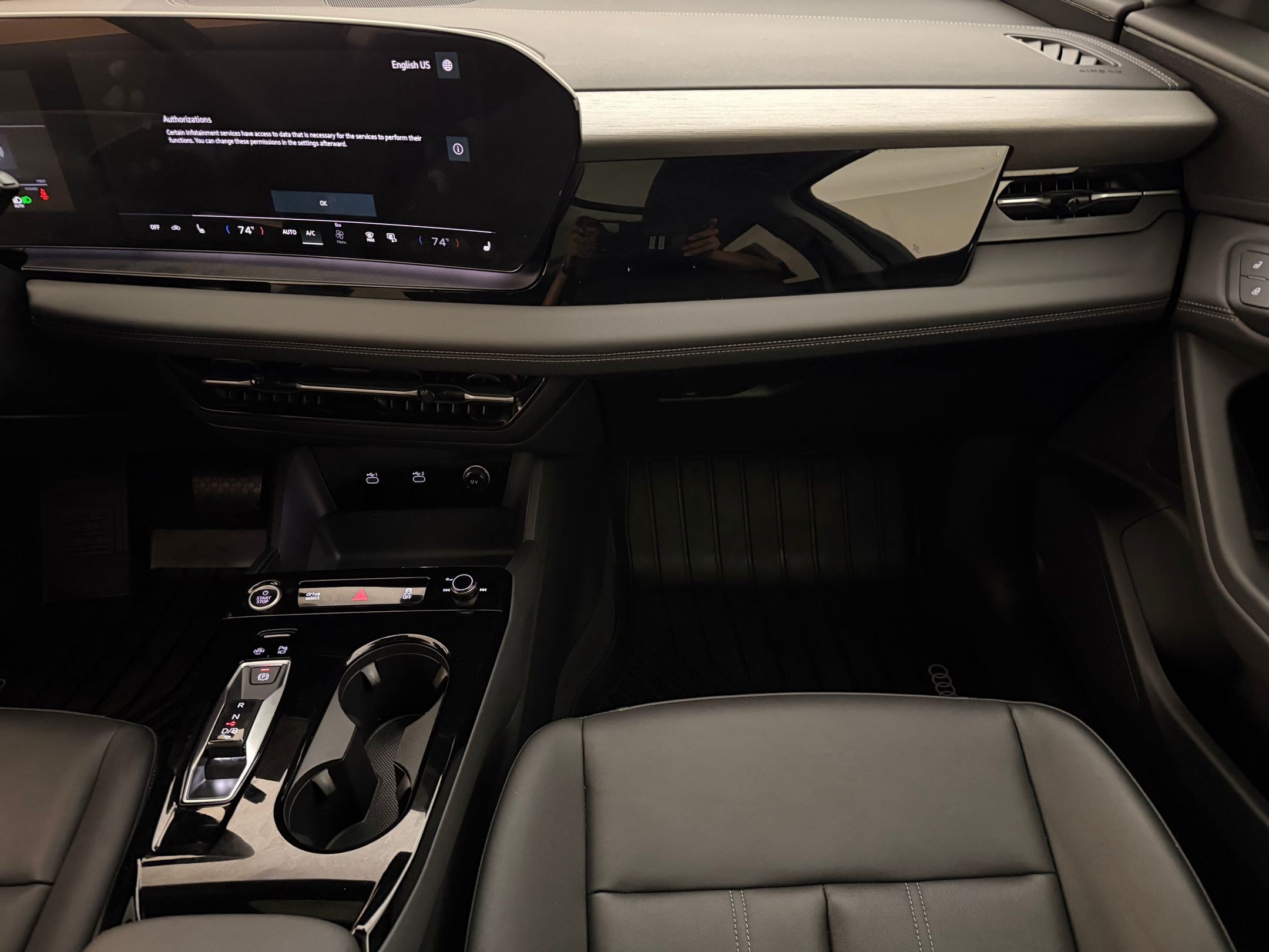 Used 2025 Audi Q6 e-tron Premium w/ Convenience Package AWD/4WD image 20