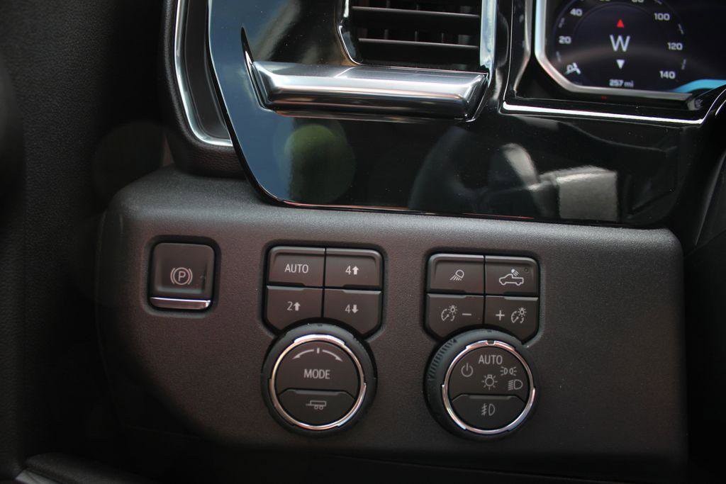 New 2026 Chevrolet Silverado 1500 LT Trail Boss w/ LT Trail Boss Premium Package AWD/4WD image 14