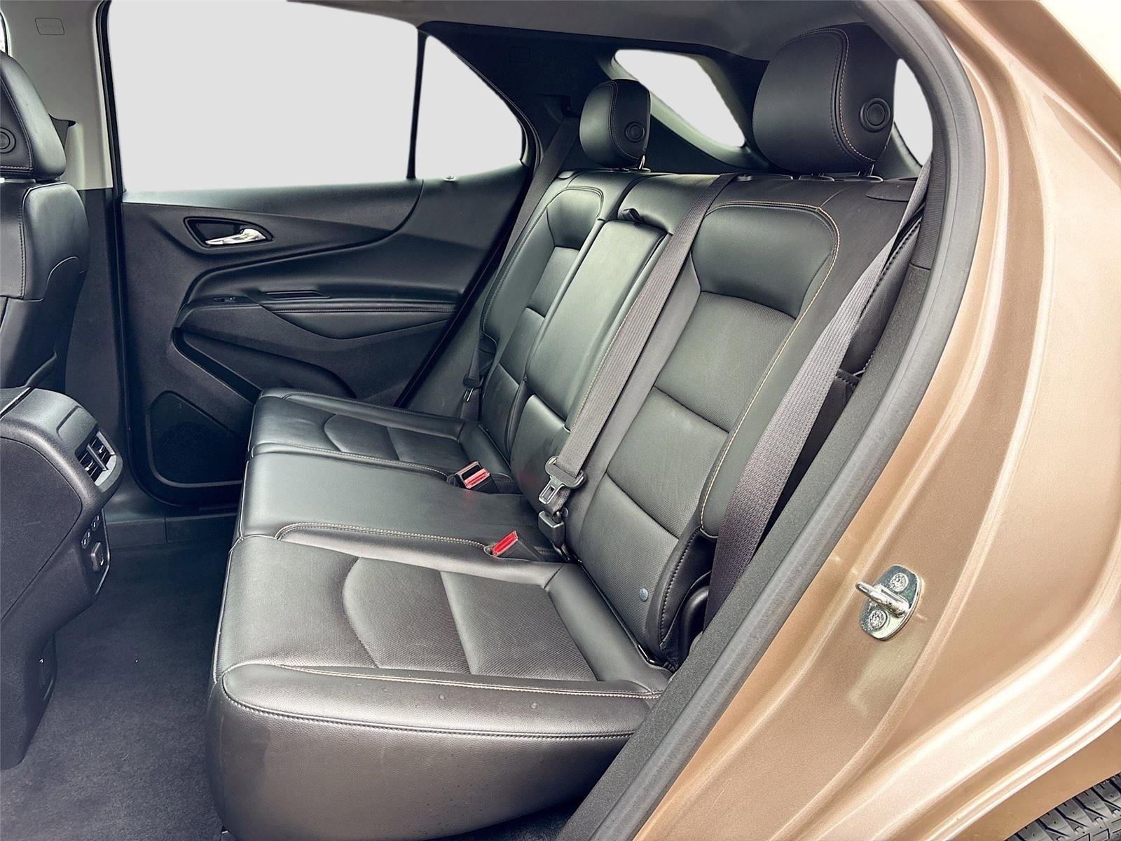 Used 2019 Chevrolet Equinox Premier FWD image 26
