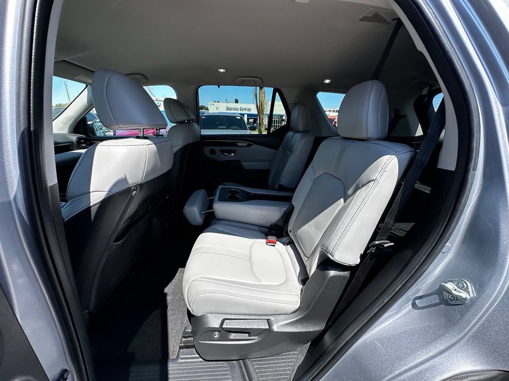 Used 2023 Honda Pilot EX-L image 16