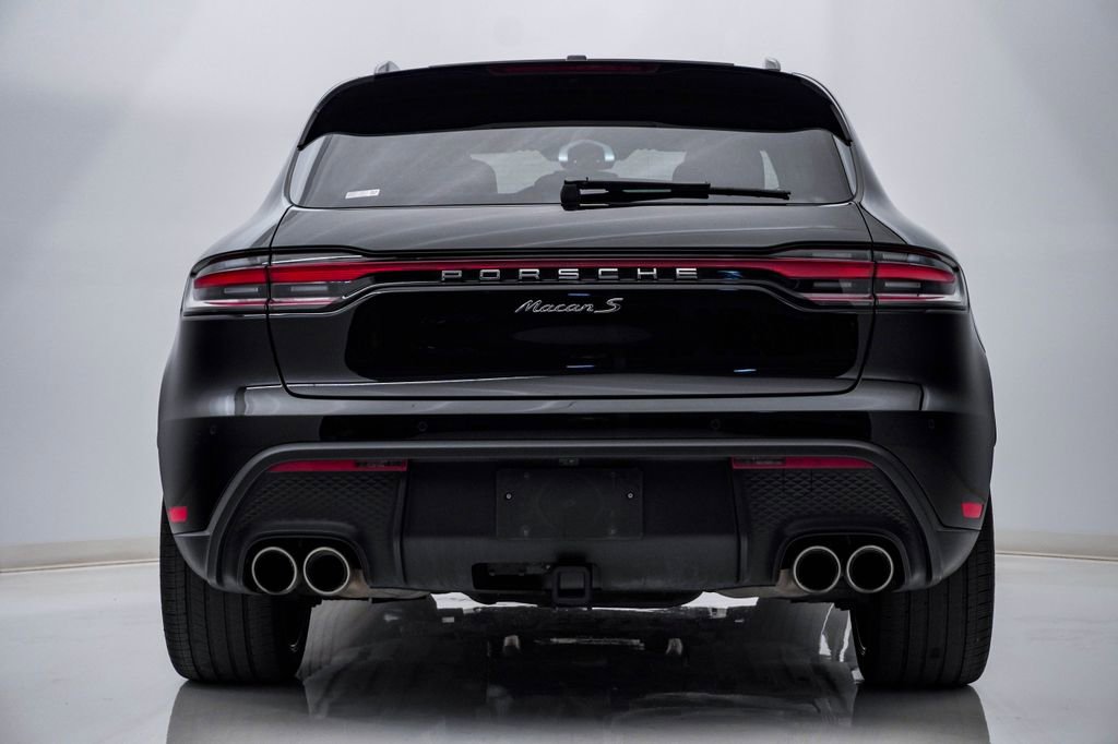 Certified 2024 Porsche Macan S AWD/4WD image 10