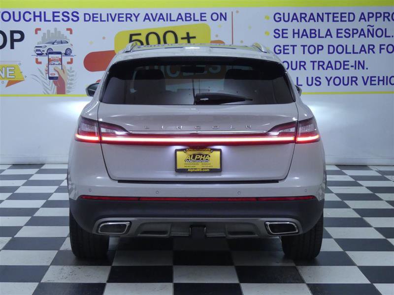 Used 2022 Lincoln Nautilus Reserve w/ Luxury Package image 6