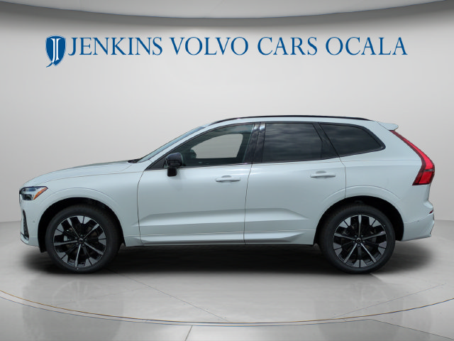 New 2026 Volvo XC60 B5 Plus w/ Climate Package AWD/4WD image 6