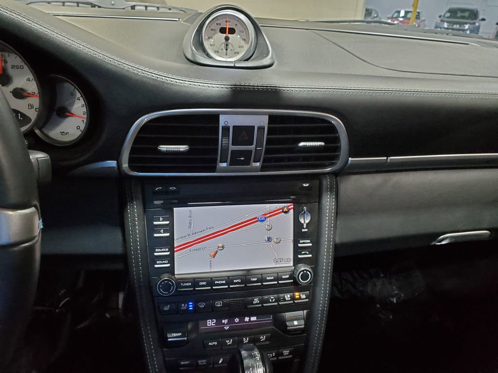 Used 2010 Porsche 911 Carrera 4S image 23