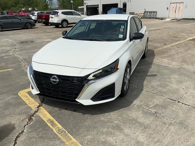 Used 2025 Nissan Altima 2.5 S image 4