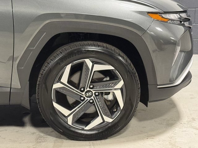 Used 2022 Hyundai Tucson SEL w/ Cargo Package AWD/4WD image 13