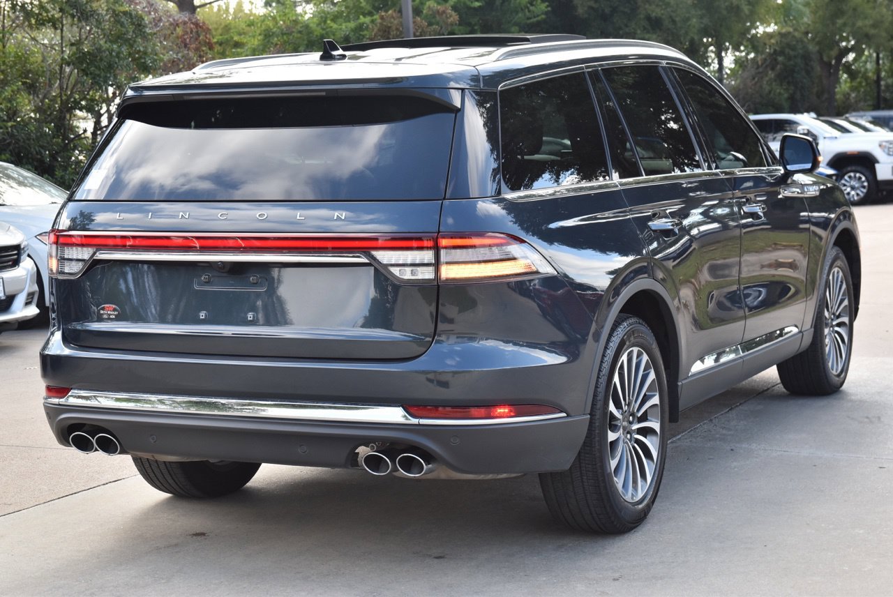 Certified 2024 Lincoln Aviator Reserve AWD/4WD image 8