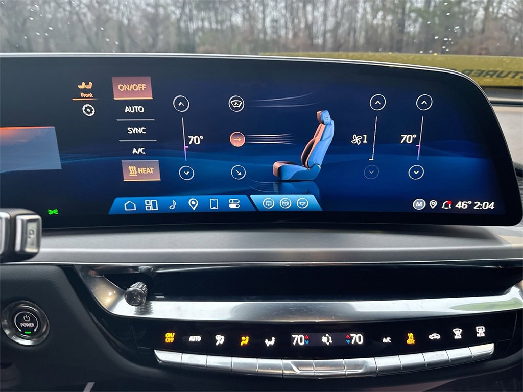 Used 2024 Cadillac Lyriq Luxury image 25