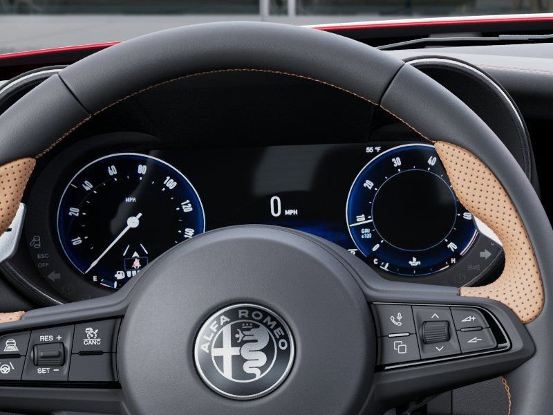 New 2025 Alfa Romeo Giulia w/ Driving Assist Package image 17