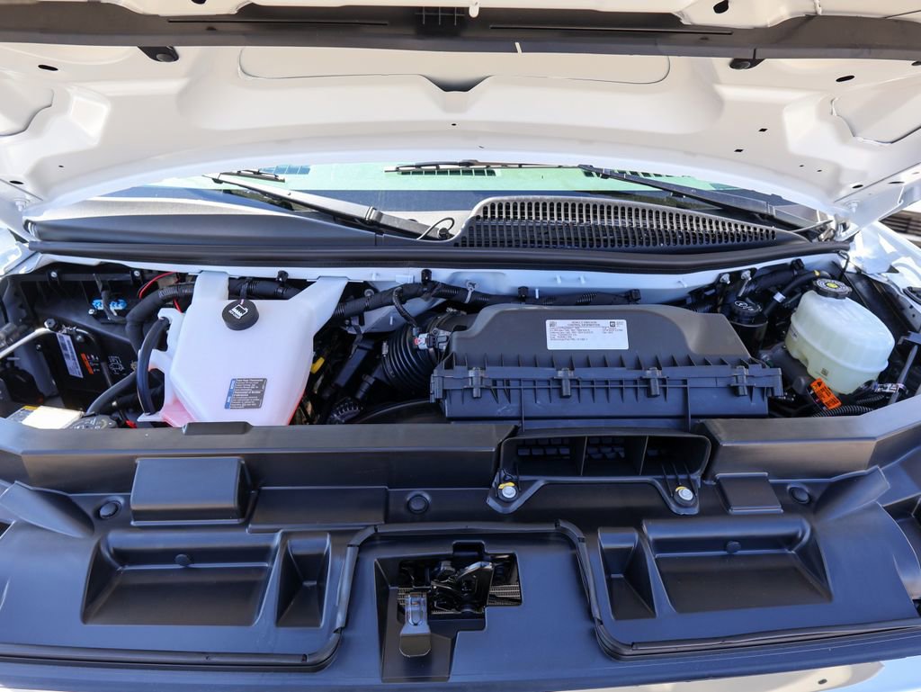 New 2026 GMC Savana 2500 image 28