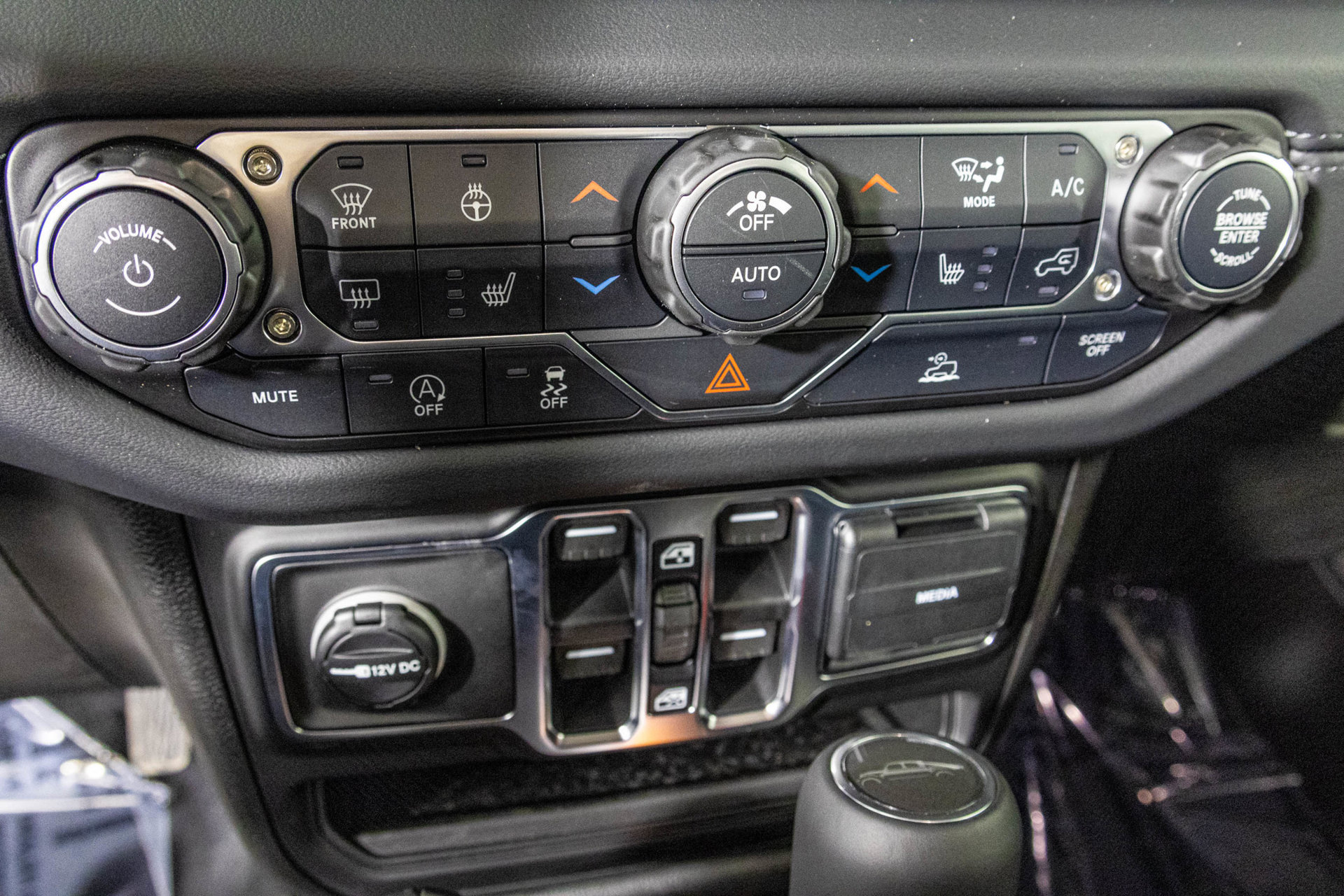 New 2026 Jeep Gladiator Sport AWD/4WD image 26