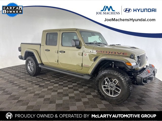 Used 2025 Jeep Gladiator Mojave image 4