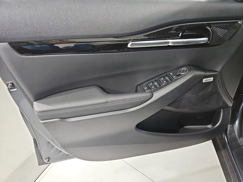 Used 2024 Kia Seltos SX image 11